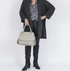 SALE BELUCIA Civenna Dames Handtas - Schoudertas Kalfsleer Lichtgrijs -Liora Luxe Winkel 1191x1200 1