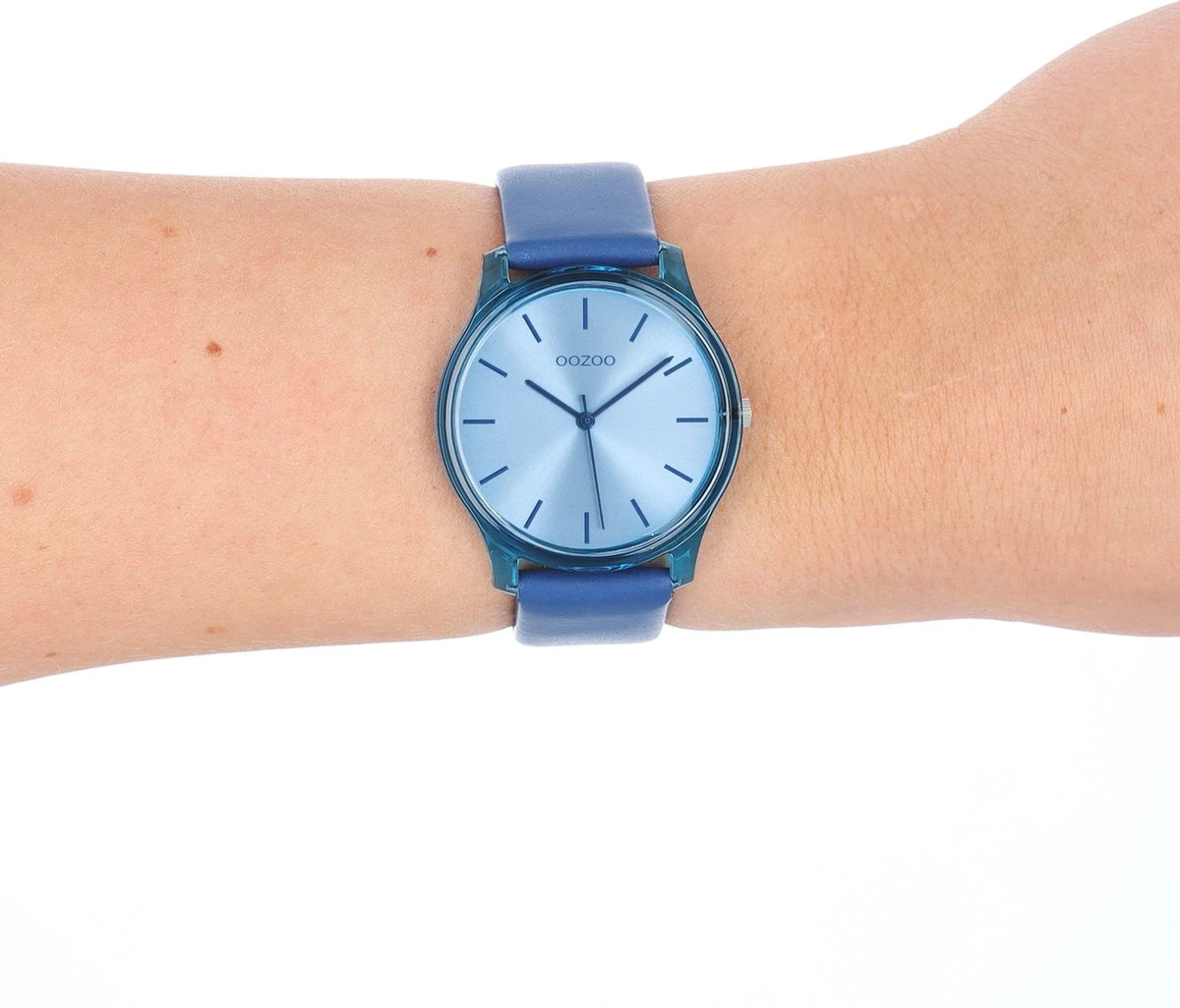 OOZOO Timepieces - Klassiek Blauwe Horloge Met Klassiek Blauwe Leren Band - C11143 5 OOZOO Timepieces - Klassiek Blauwe Horloge Met Klassiek Blauwe Leren Band - C11143 - Afbeelding 3
