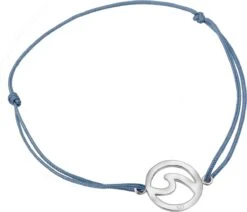 Elli Dames Armband Dames Wave Beach Maritiem Nylon Blauw Trend In 925 Sterling Zilver 10 Elli Dames Armband Dames Wave Beach Maritiem Nylon Blauw Trend In 925 Sterling Zilver -Liora Luxe Winkel 1200x1032 2