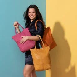 Justified Leren Shopper Met Etui Navy -Liora Luxe Winkel 1200x1200 143