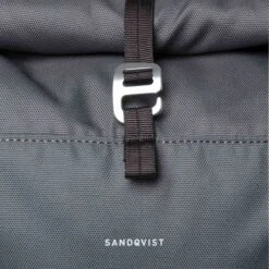 Sandqvist Arvid Multi Dark Rugzak SQA2051 Duurzaam 15L 13 Inch -Liora Luxe Winkel 1200x1200 203