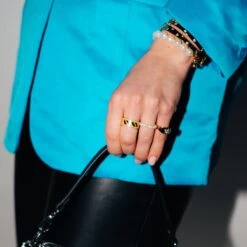 Rebelle Amsterdam - Dames Ring Goud - Ring Met Steentjes Goud - Diamanten Ring - Kleurrijk - Statement -Liora Luxe Winkel 1200x1200 357