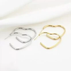 Bijoutheek Oorknoppen Hart Gold -Liora Luxe Winkel 1200x1200 409