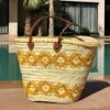 Bohemida- Rieten Tas - Boho Ibiza Shopper Tas/Strandtas - Oker Geel Aztec Borduur - Boodschappentas - Mandtas – Boodschappenmand -Liora Luxe Winkel 1200x1200 727