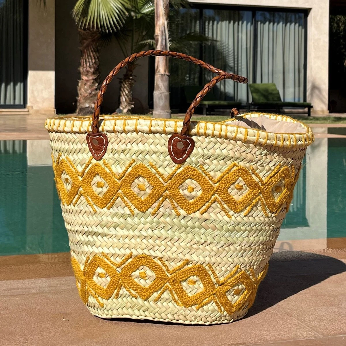 Bohemida- Rieten Tas - Boho Ibiza Shopper Tas/Strandtas - Oker Geel Aztec Borduur - Boodschappentas - Mandtas – Boodschappenmand 3 Bohemida- Rieten Tas - Boho Ibiza Shopper Tas/Strandtas - Oker Geel Aztec Borduur - Boodschappentas - Mandtas – Boodschappenmand