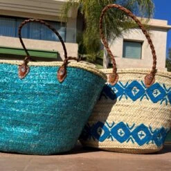 Bohemida- Rieten Tas - Boho Ibiza Shopper Tas/Strandtas - Turquoise Pailletten - Boodschappentas - Mandtas – Boodschappenmand -Liora Luxe Winkel 1200x1200 733