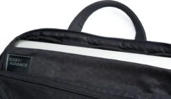 Nava Design Easy Advance Briefcase Slim Schoudertas 15.6'' Black/Blue -Liora Luxe Winkel 1200x696 2