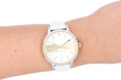 OOZOO Timepieces - Zilverkleurig/champagne Horloge Met Witte Leren Band - C11150 -Liora Luxe Winkel 1200x794 3