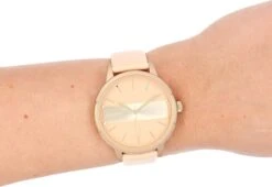OOZOO Timepieces - Perzik Roze/champagne Horloge Met Perzik Roze Leren Band - C11151 -Liora Luxe Winkel 1200x825 6