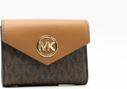 Michael Kors Medium Handtas Carmen - Bruin 13 Michael Kors Medium Handtas Carmen - Bruin -Liora Luxe Winkel 1200x847