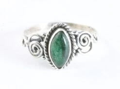 Fijne Bewerkte Zilveren Ring Met Jade - Maat 19 -Liora Luxe Winkel 1200x899 11