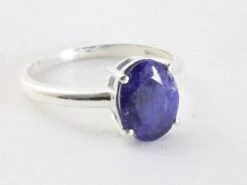 Fijne Hoogglans Zilveren Ring Met Blauwe Saffier - Maat 20