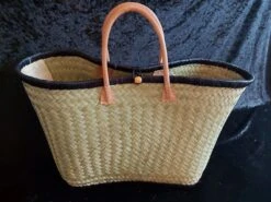 Rieten Strandtas Met Zwarte Bies, Strandtas, Shopper, Rietentas, Bohemida- Rieten Tas - Boho Ibiza Shopper Tas/Strandtas - Boodschappentas - Mandtas – Boodschappenmand -Liora Luxe Winkel 1200x900 5