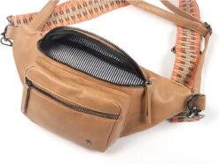 Camel Crossbody Tasje Campos -Liora Luxe Winkel 1200x904 1