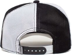 Goorin Bros. Finish Last Trucker Cap - White -Liora Luxe Winkel 1200x921 2