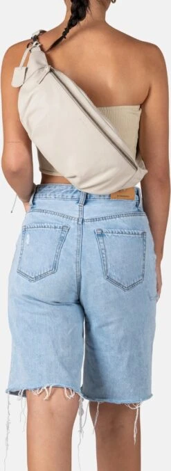 Burkely Just Jolie Dames Oversized Bumbag Heuptas - Wit -Liora Luxe Winkel 438x1200 1