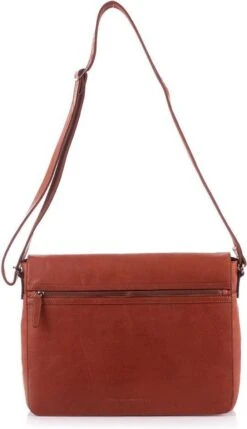 Chesterfield Schoudertas Met Overslag Marley A4 15.6'' Cognac -Liora Luxe Winkel 691x1200