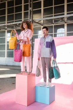 Justified Leren Shopper Met Etui Oker Geel -Liora Luxe Winkel 799x1200 6