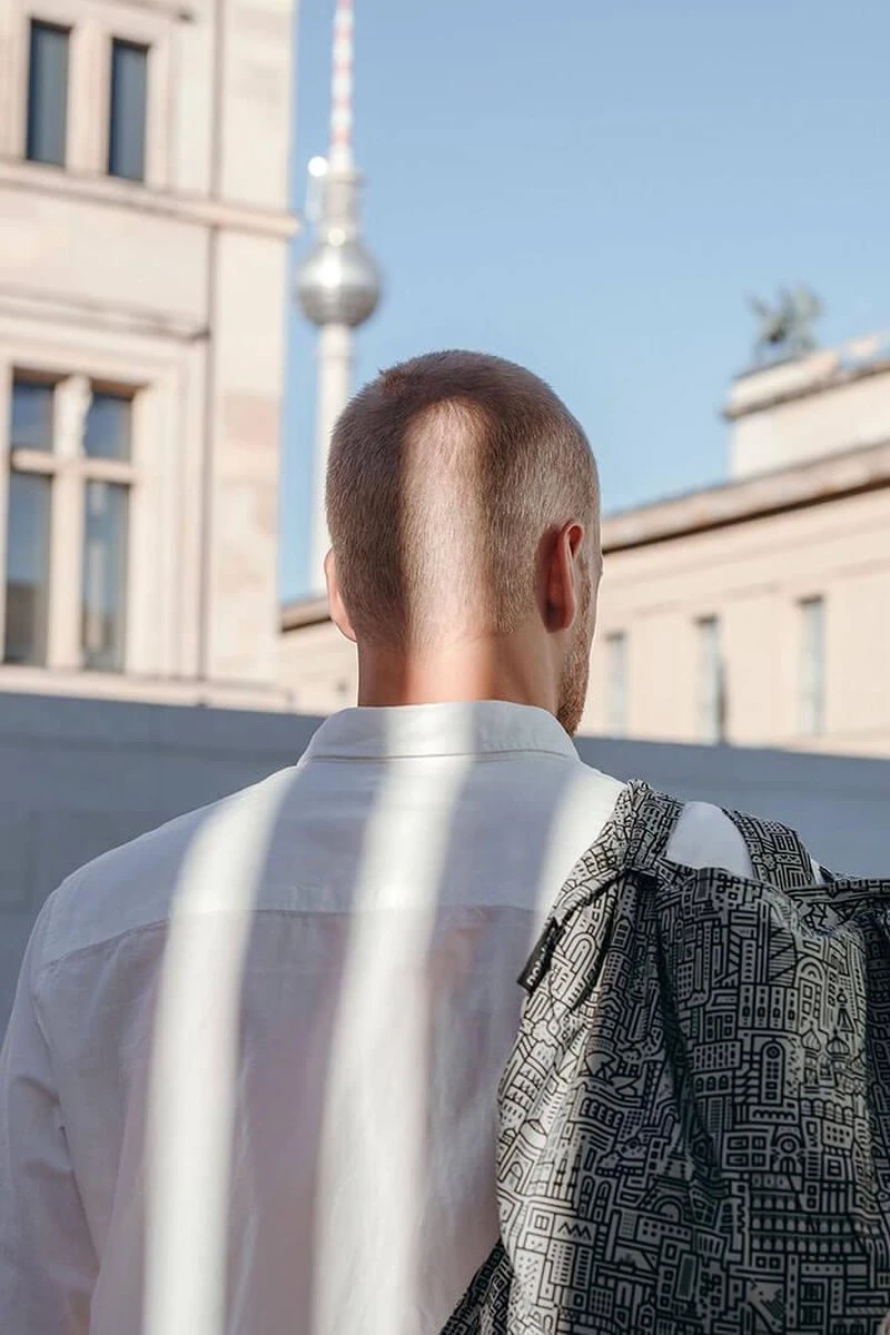 Notabag Rugzak / Shopper Hello World Grijs/Zwart 12 Notabag Rugzak / Shopper Hello World Grijs/Zwart - Afbeelding 10