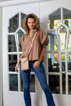 Chabo Bags - Venice Phone Bag - Telefoontasje - Crossoverbag - Leer - Gewatteerd -Padded - Zwart -Liora Luxe Winkel 800x1200 4