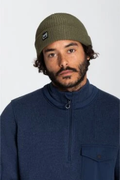 Super.Natural Merino Basic - Olive Night - Maat Unisex_One Size -Liora Luxe Winkel 801x1200 2