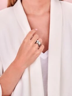 Tirisi Moda Ring – TM1072 (2P) – 18karaat Rosé Goud - Zilver - Uitverkoop Juwelier Verlinden St. Hubert - Van €799,= Voor €669,= -Liora Luxe Winkel 899x1200 2