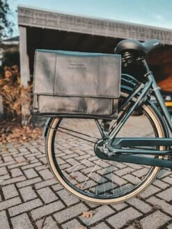 The Chesterfield Brand Leren Fietstas Cognac Gent -Liora Luxe Winkel 900x1200 22